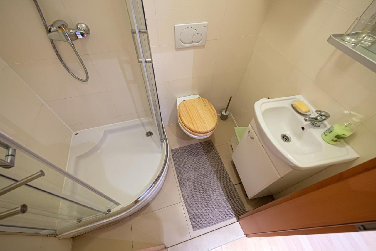 Bivalvia Apartments 科佩尔 外观 照片